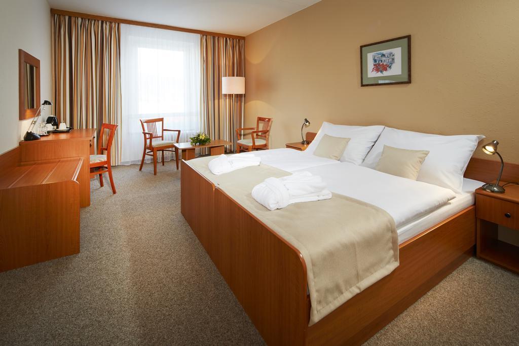 Spa Hotel Devin Mariánské Lázně Екстериор снимка